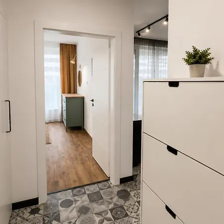 Park 1br W/yard & Heated Mineral Pool Apartamento *